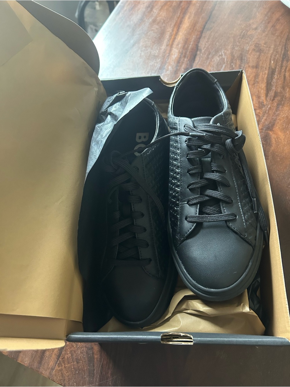 Boss Black Leather Low-Top Lace-Up Sneakers